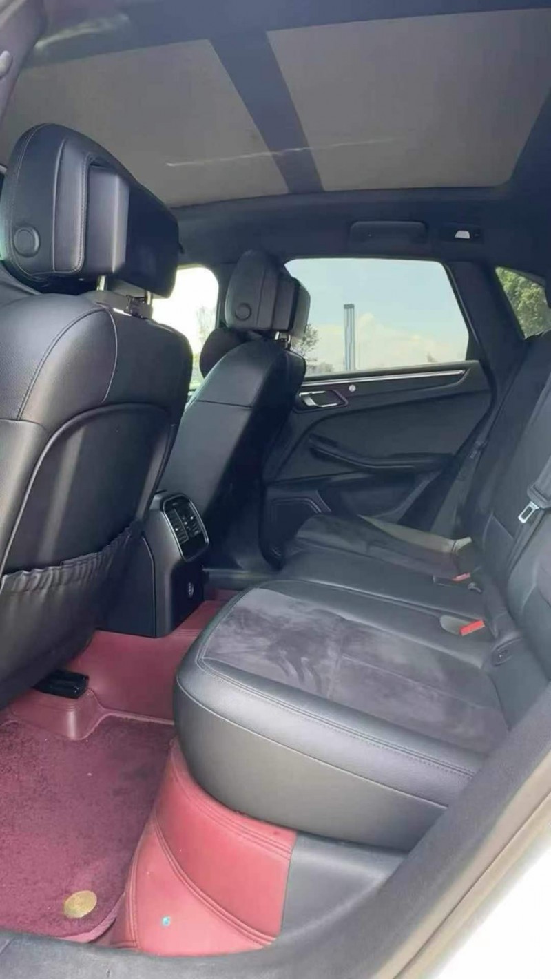 东莞19年保时捷Macan4