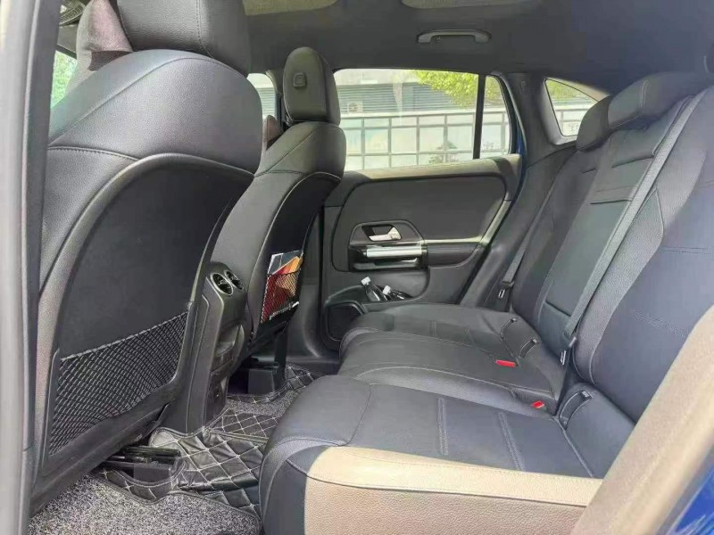 东莞21年奔驰GLA5