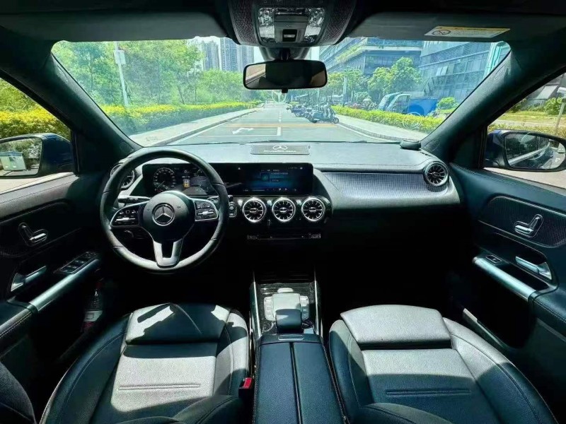 东莞21年奔驰GLA6