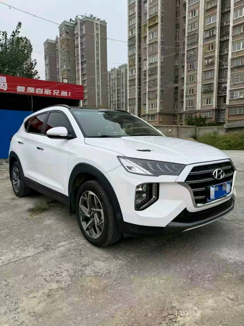 徐州19年现代途胜3