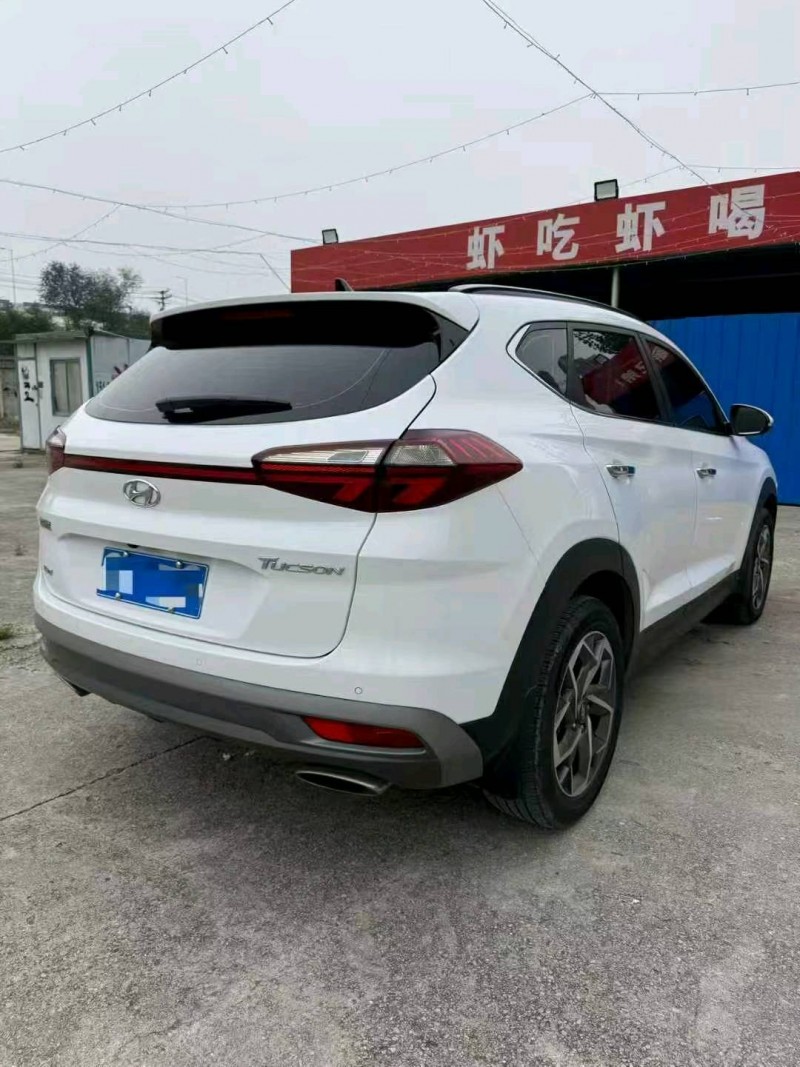 徐州19年现代途胜4