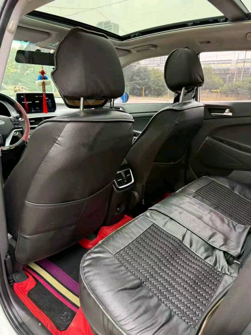 徐州19年现代途胜9