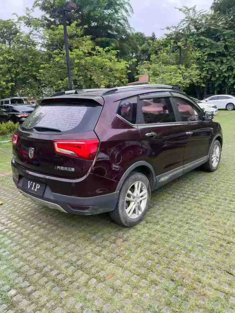 东莞18年宝骏5608