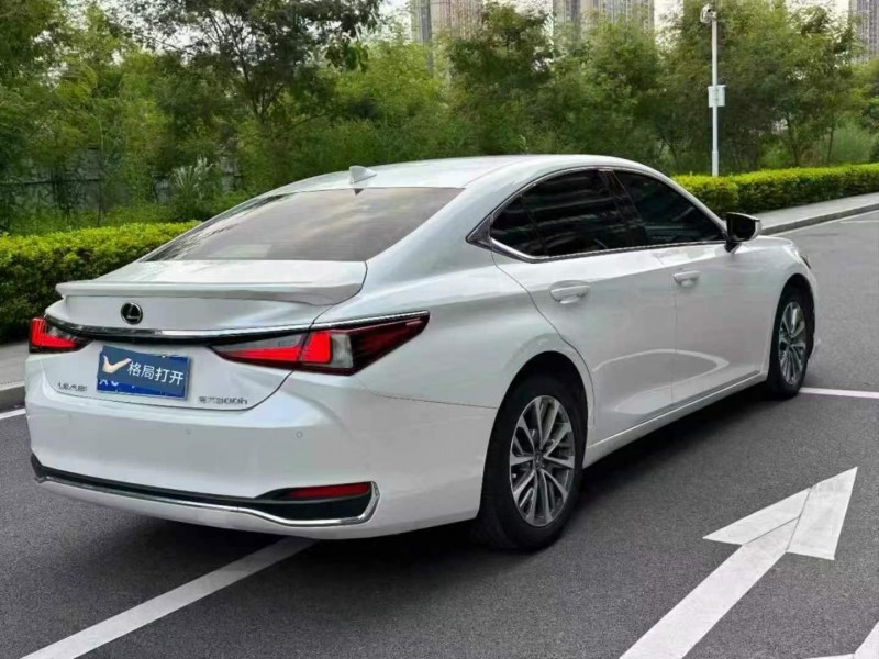 东莞23年雷克萨斯ES7