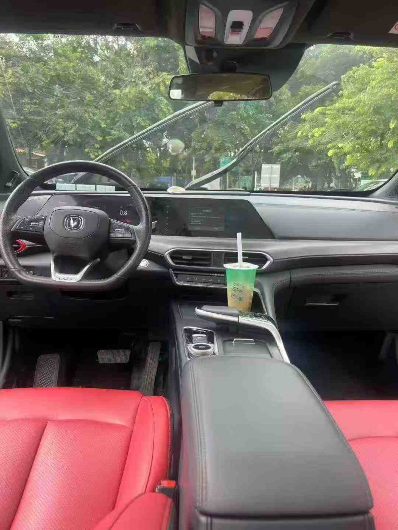 东莞21年长安汽车UNI4