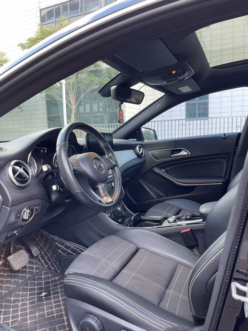 佛山16年奔驰CLA4