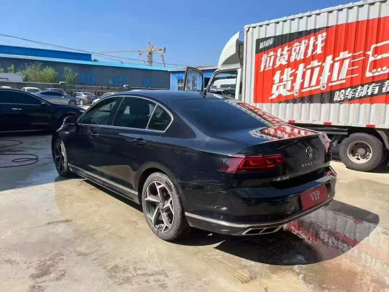 青岛22年大众迈腾4