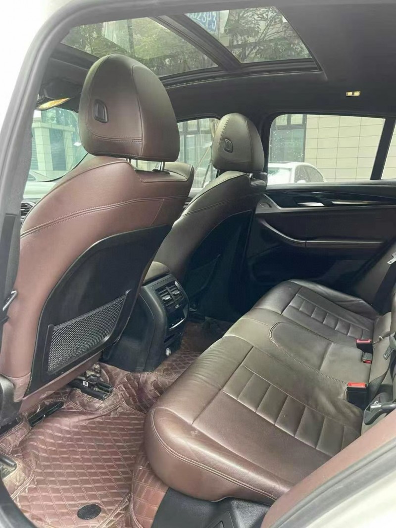 佛山19年宝马X46