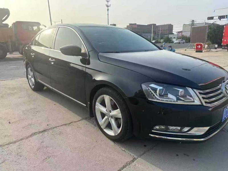 保定16年大众迈腾2