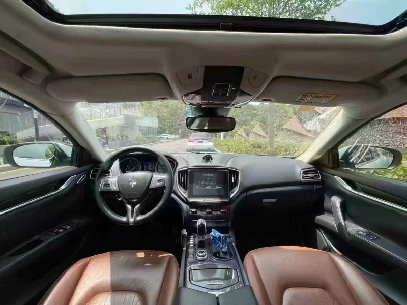 深圳17年玛莎拉蒂Ghibli4