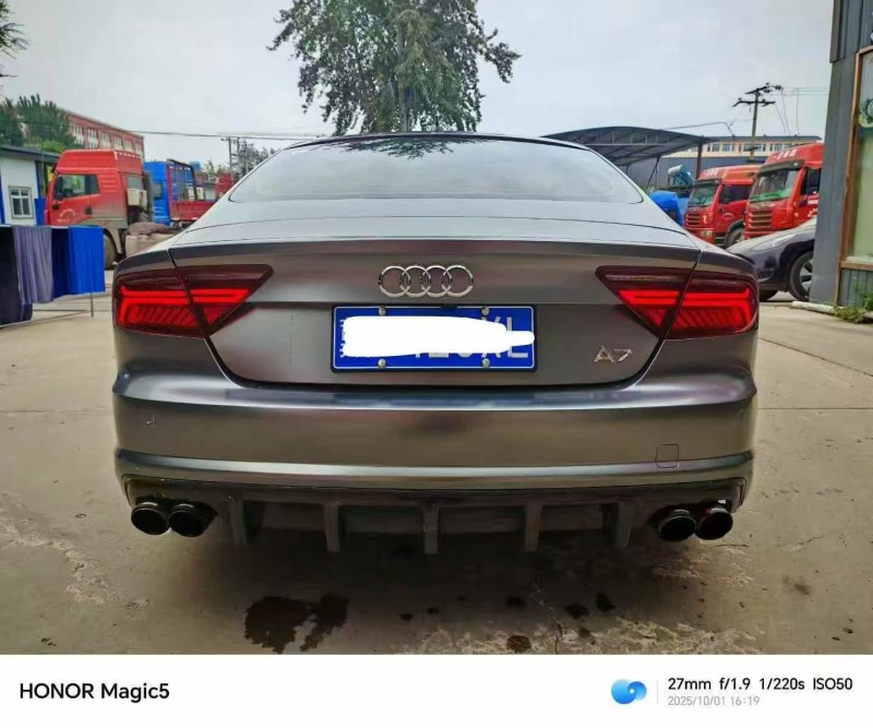 保定17年奥迪A7L9