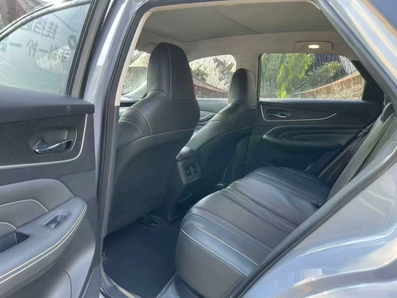 深圳22年启辰大V5