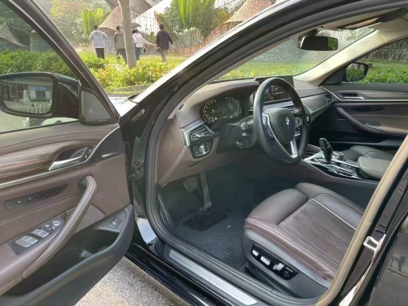 深圳22年宝马5系5