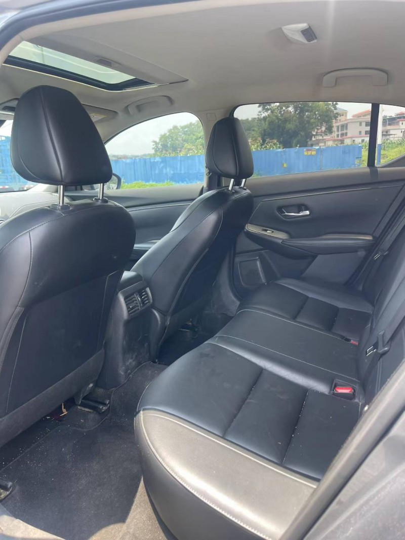 云浮21年日产轩逸9