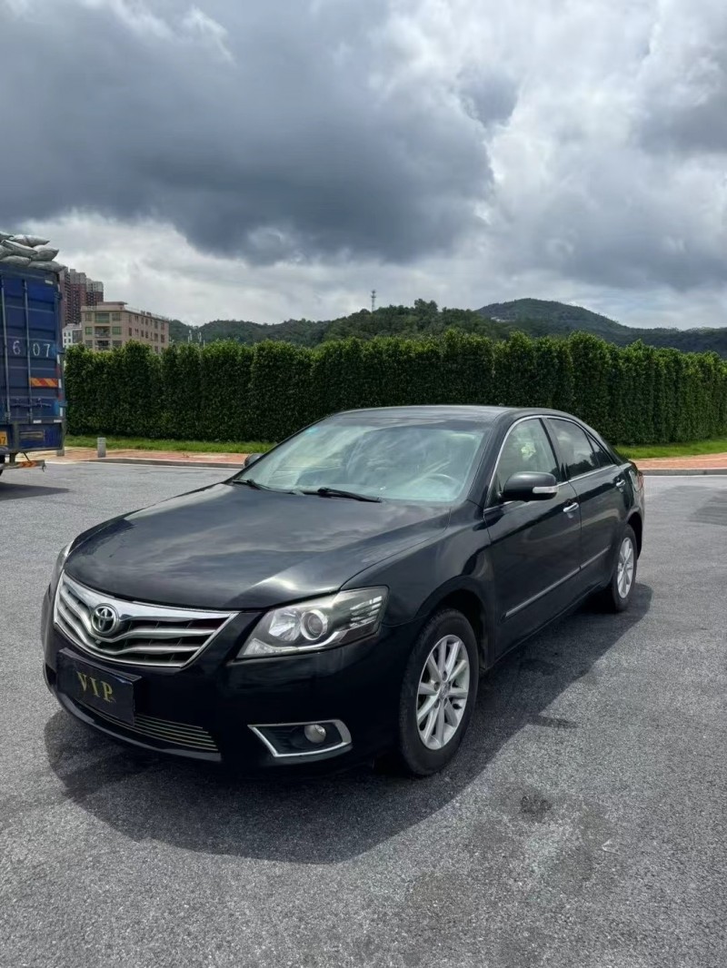 云浮16年丰田凯美瑞4