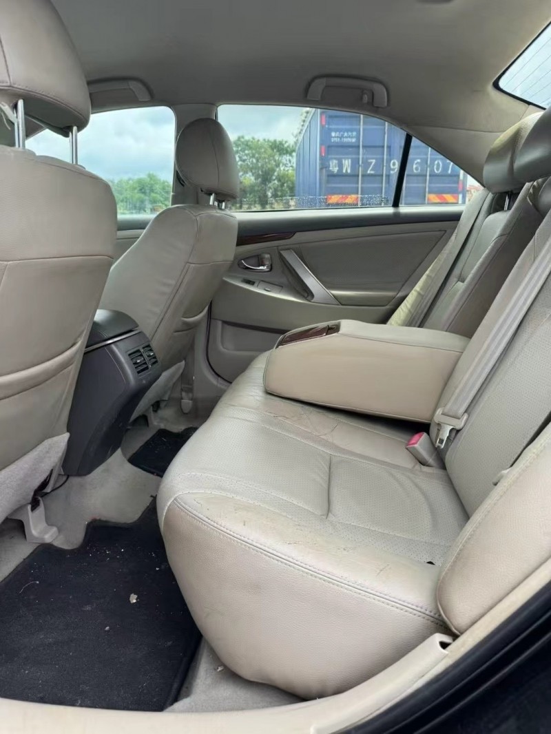 云浮16年丰田凯美瑞7