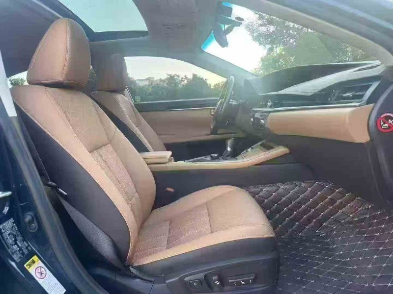 湛江16年雷克萨斯ES8