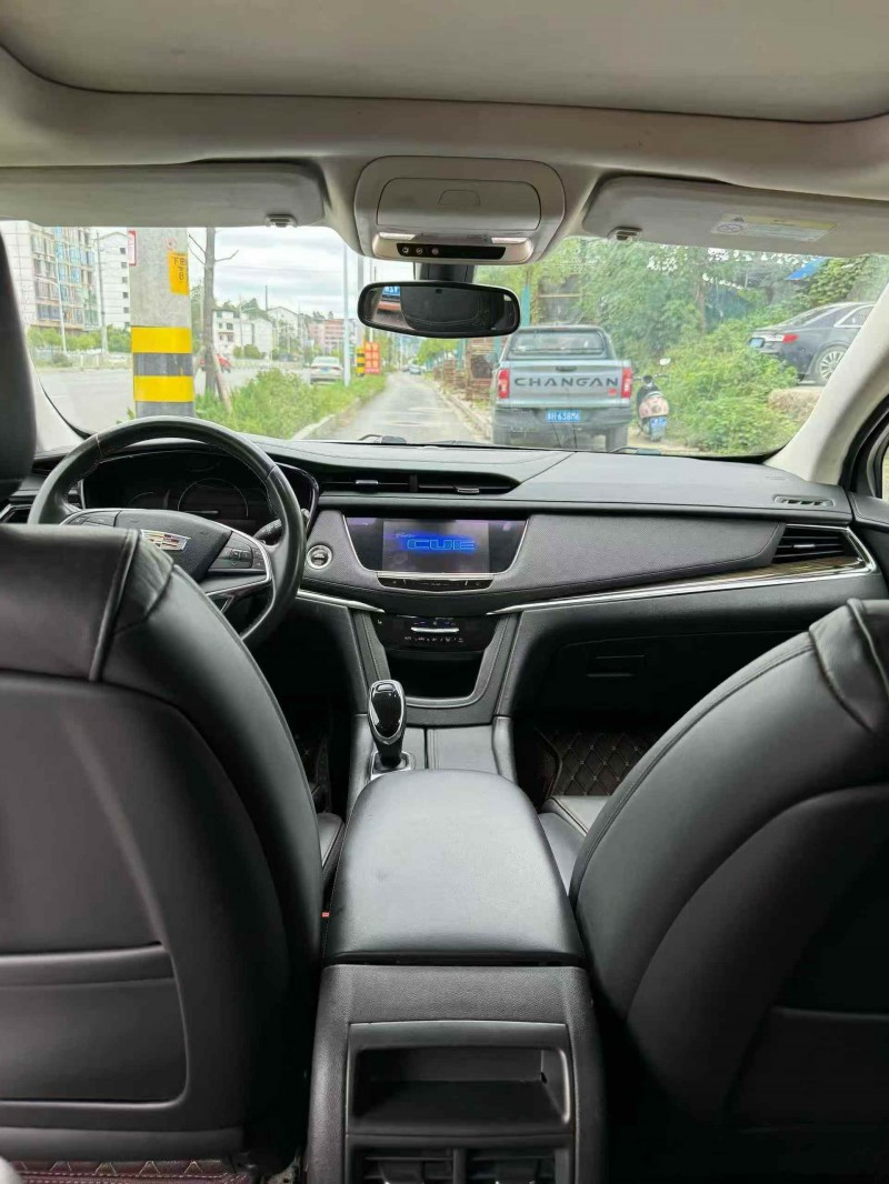 益阳16年凯迪拉克XT56
