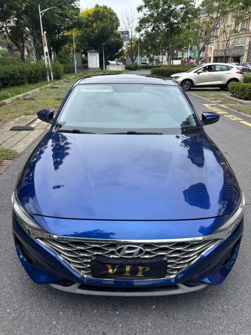 襄阳20年现代菲斯塔1