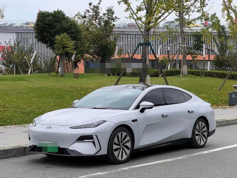 乌鲁木齐24年吉利银河8