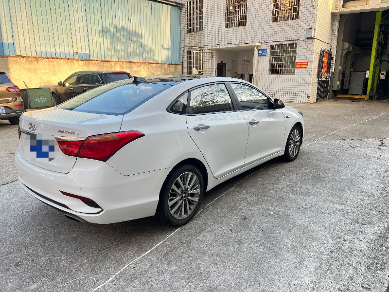 娄底17年现代名图6