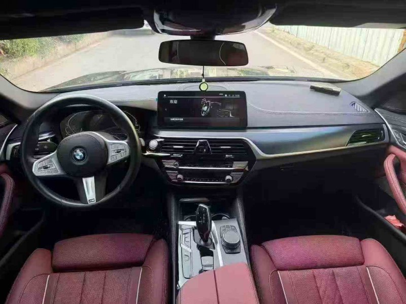 南平23年宝马5系6