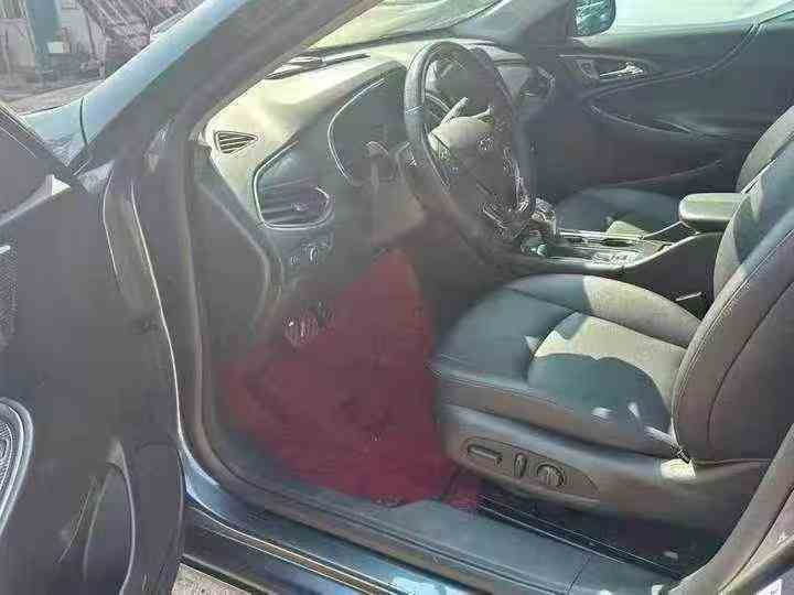 常德22年雪佛兰迈锐宝5