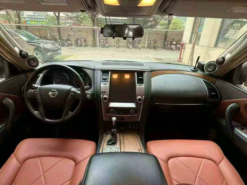 湛江19年日产途乐7