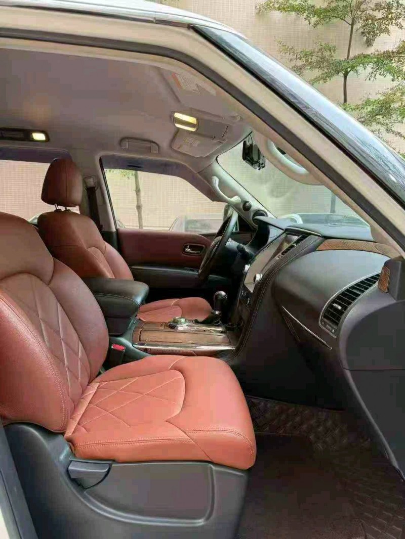 湛江19年日产途乐8