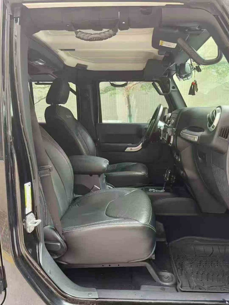 江门17年Jeep牧马人7