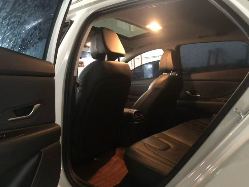 青岛24年现代伊兰特5