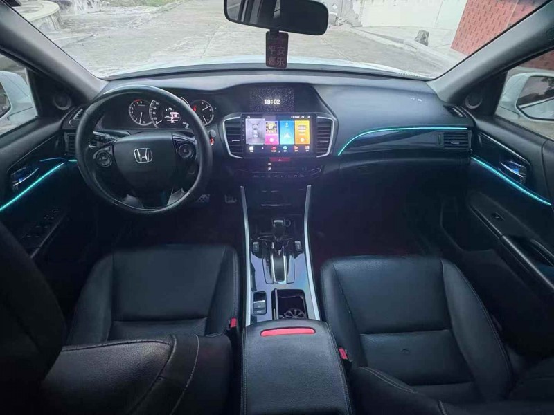 揭阳16年本田雅阁7