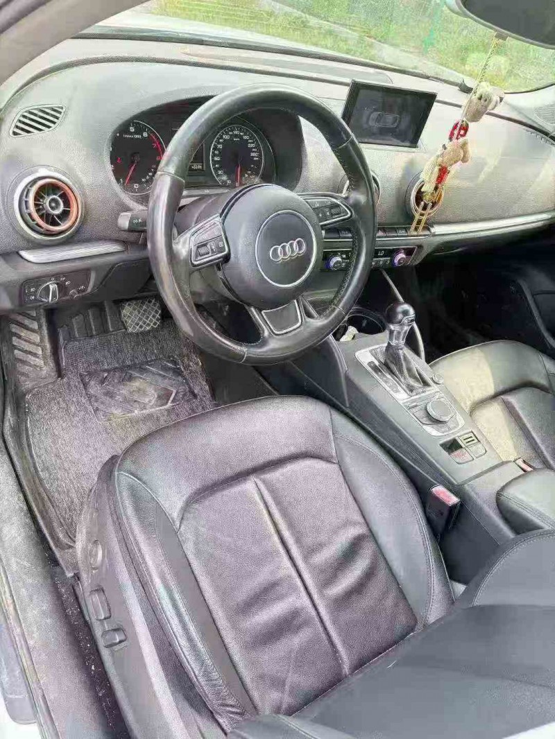 绍兴15年奥迪A35