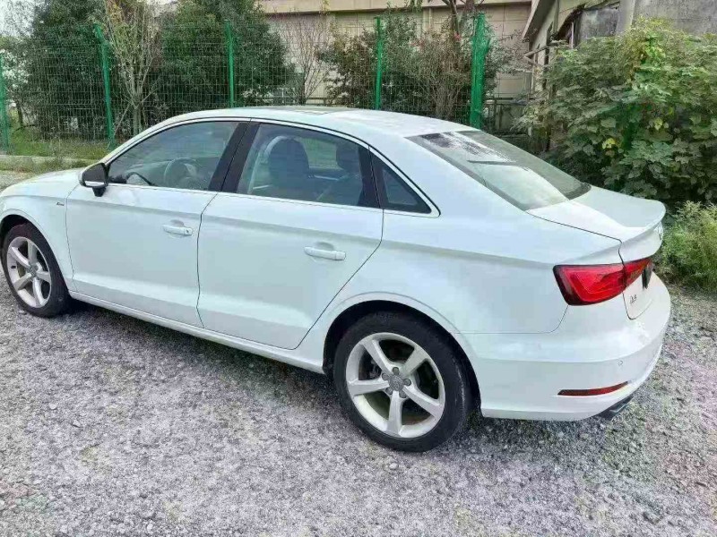 绍兴15年奥迪A39