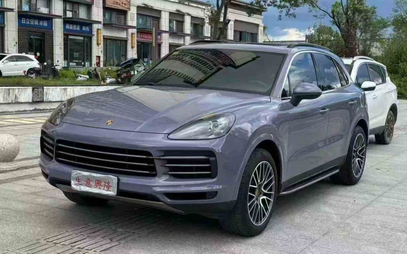 江门19年保时捷卡宴3