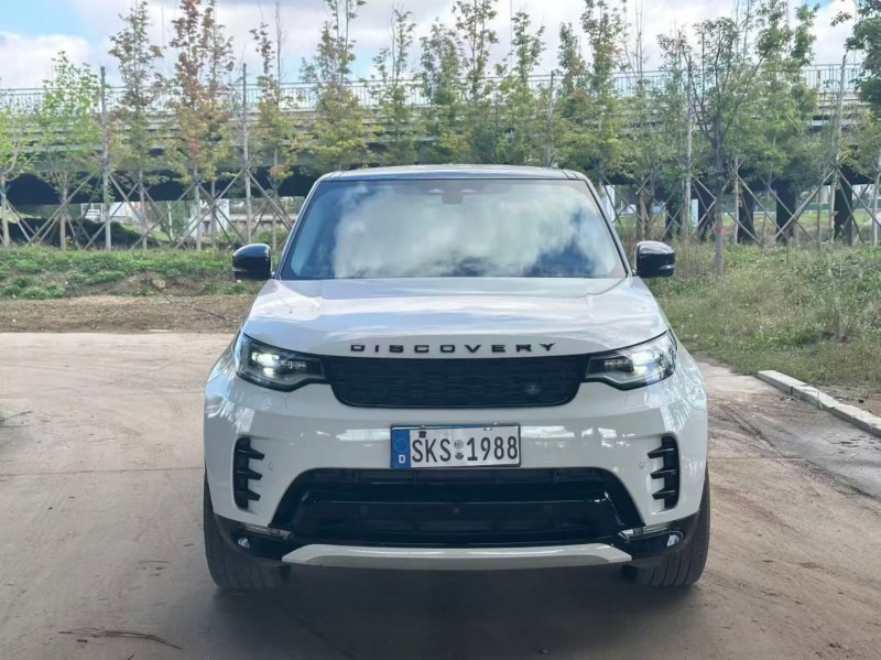 青岛21年路虎发现1