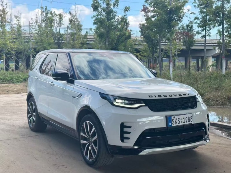 青岛21年路虎发现2