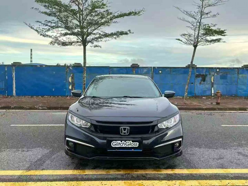 湛江19年本田思域1