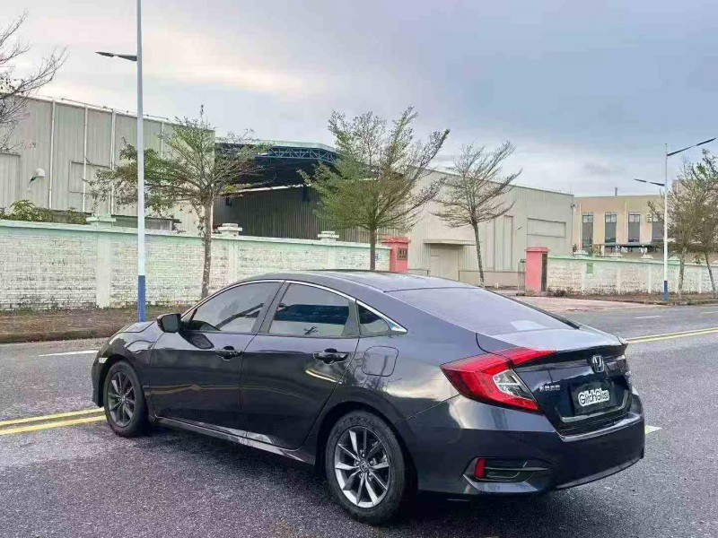 湛江19年本田思域7