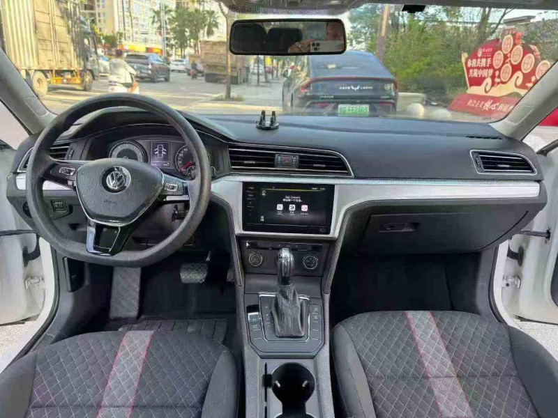 湛江22年大众凌渡5