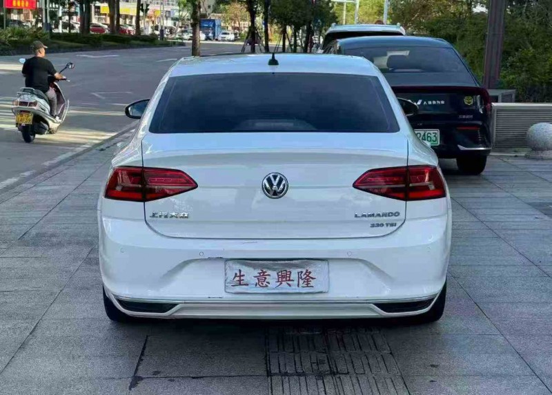 湛江22年大众凌渡9