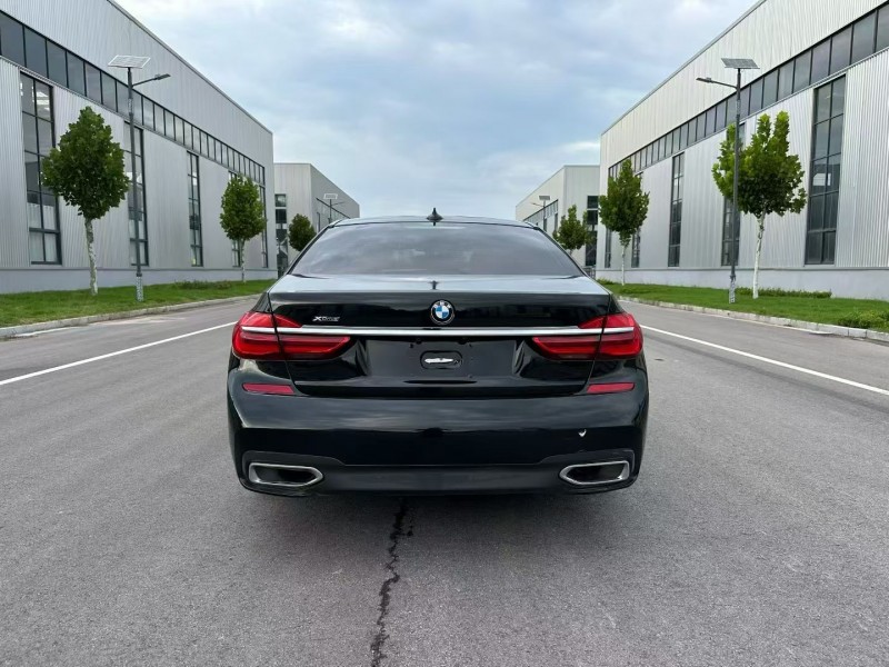 徐州19年宝马7系9