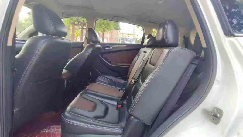 湛江18年东风风光7