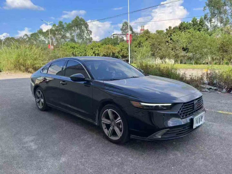 湛江24年本田雅阁2