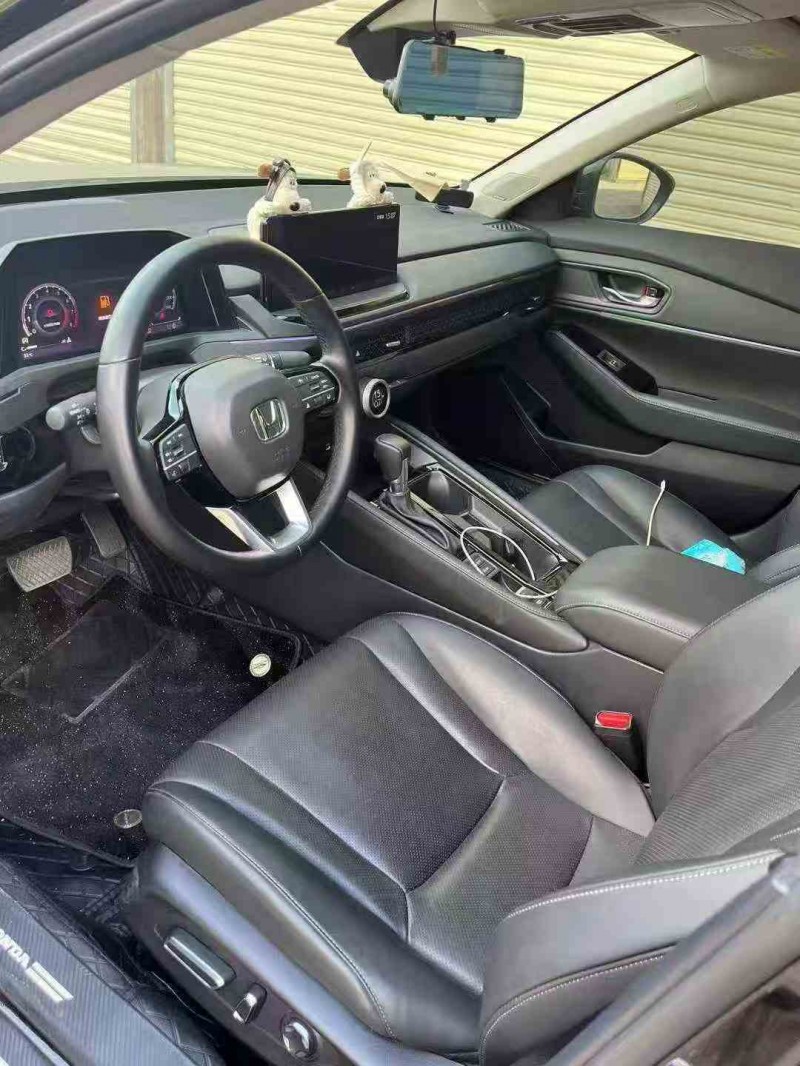 湛江24年本田雅阁6