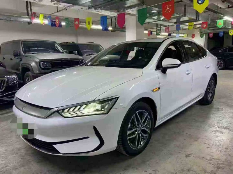 遂宁25年比亚迪秦3