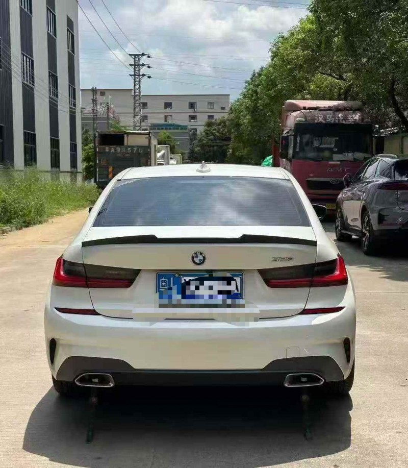 湛江21年宝马3系6