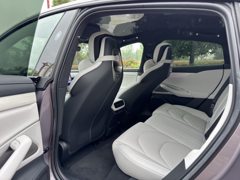 盐城25年小米SU77