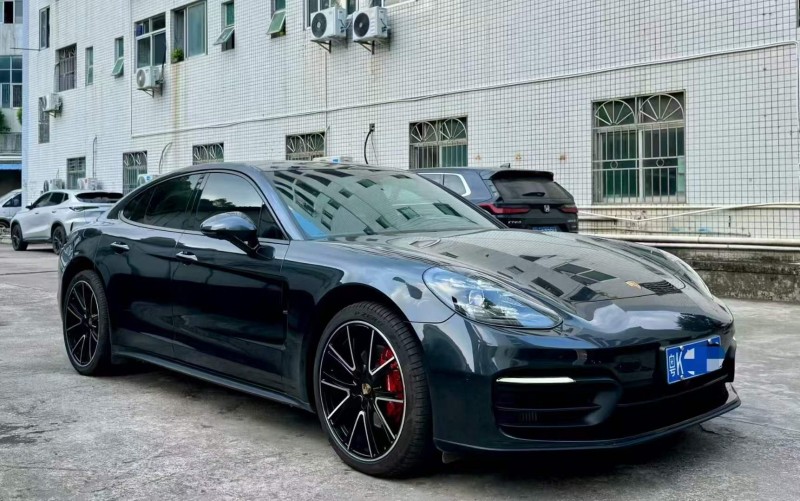 深圳21年保时捷帕拉梅拉2