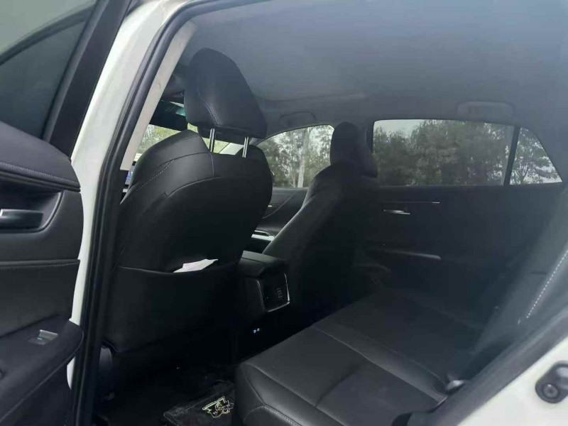 济宁23年丰田威飒6